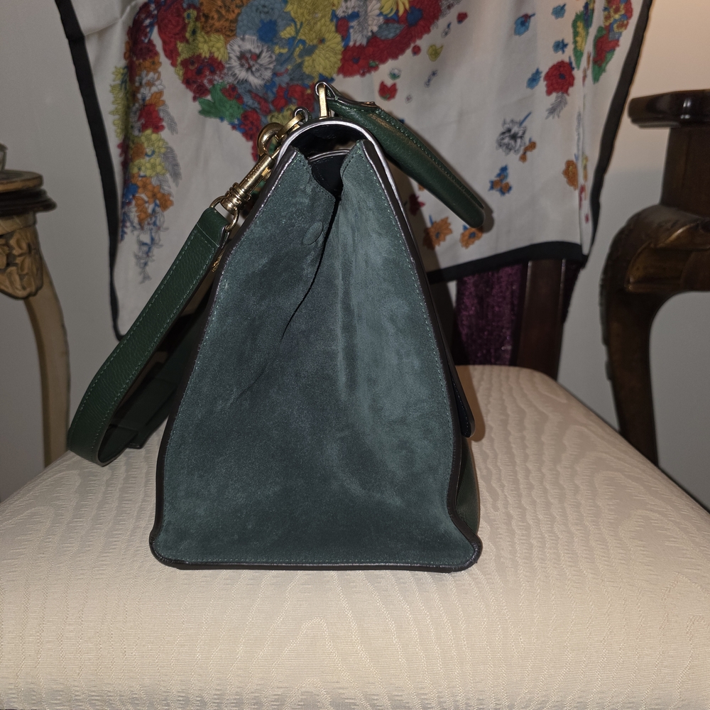 Celine Trapeze Medium Bag Green Calfskin Leather Gold Hardware Excellent w/ Tags - Picture 12 of 16